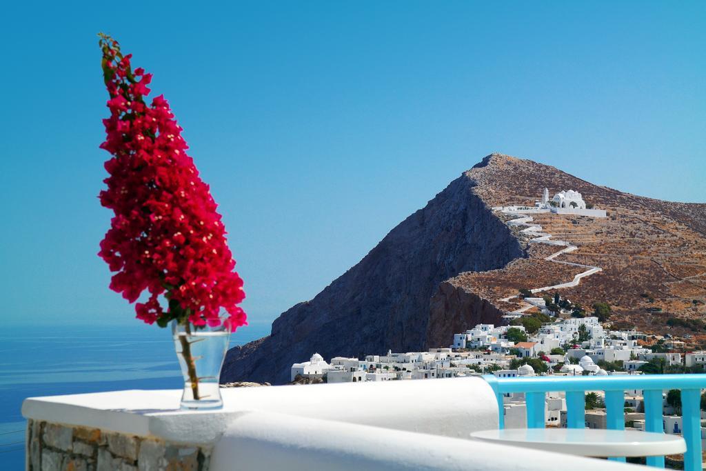 Miramare Hotel Folegandros Town Exterior photo
